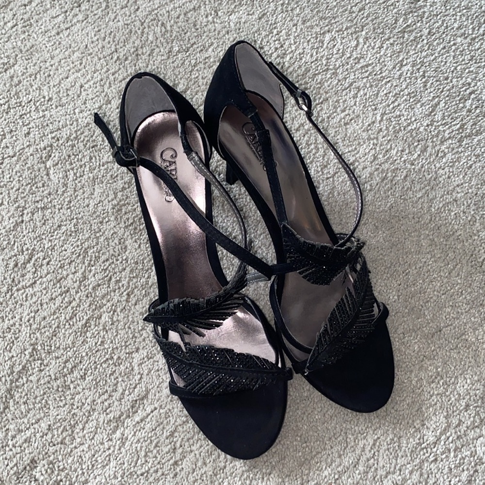 CARLOS SANTANA 8M‎ FRISCO Black 3” Strappy HEELS Sparkly Feather